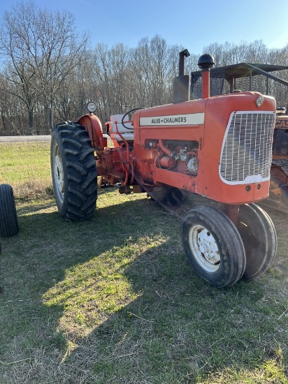 Allis Chalmers D-19 Tractor
