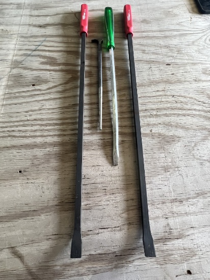Hyper Tough Prybars 36" (2 pcs), 26" Screwdriver 15", & Snap-On Crow Foot