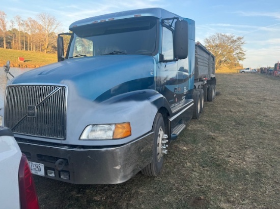 1999 Volvo Semi