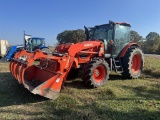 Kubota M6141 Tractor w/Loader Grapple