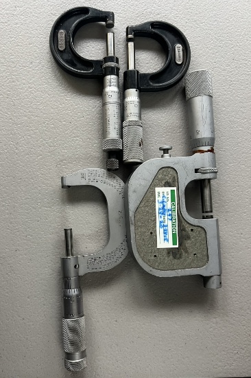 Outside Mics from Zero to 1"