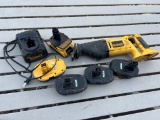 DeWalt 18v Saw-Saw w/5 Batteries, Charger, and Bag