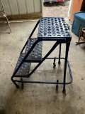 Roll-Around 3 Step Ladder