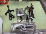 Puller Lot