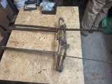 Ladder Jacks