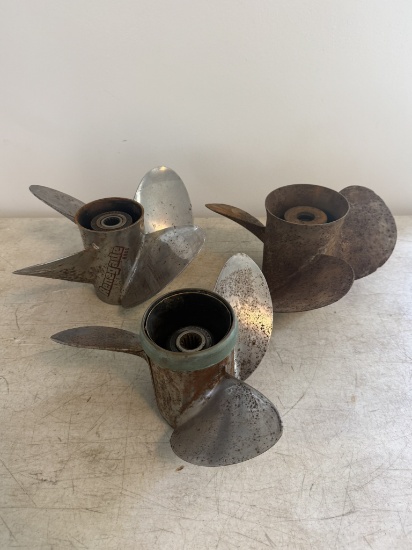 3 Propellers