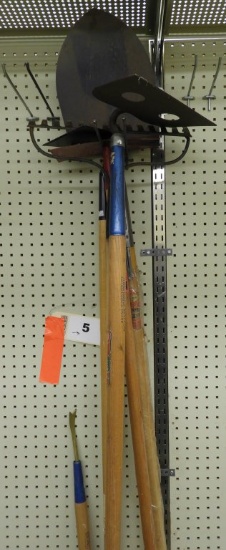 Garden tool pkg: shovel, rake, hoe