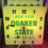 Quaker State Motor Oil Backlit Plastic Clock