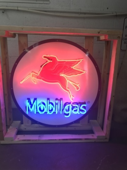 Mobil Gas Neon 36"