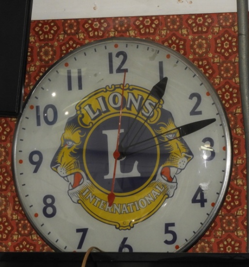 Lions Club clock, 15"