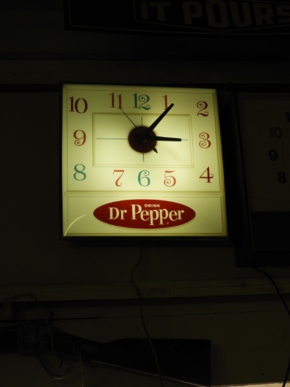 Drink Dr. Pepper light up clock 16"X16"