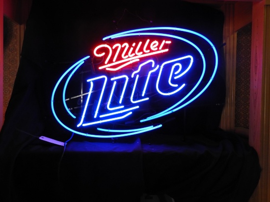 Miller Lite neon, 33"X26"