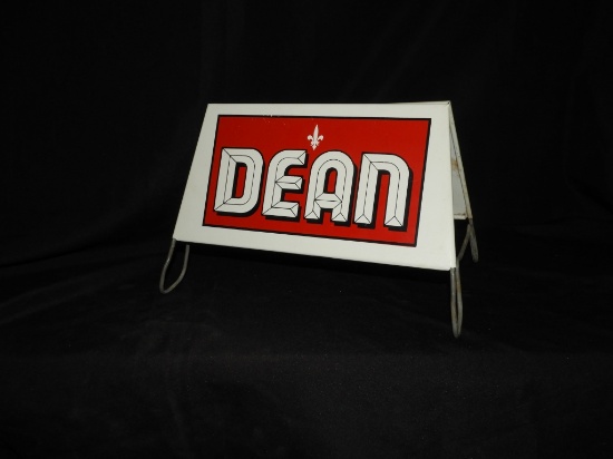 Dean tire holder