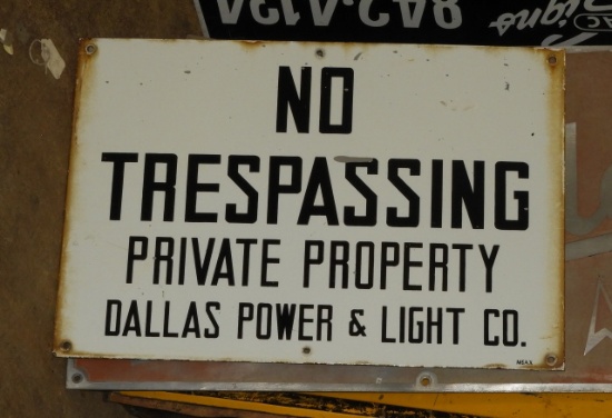 No Trespassing SSP, 20"X14"