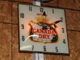 Enjoy Canada Dry clock, 15