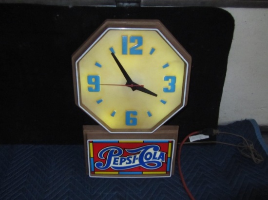 Pepsicola Clock Plastic, 20x13.5