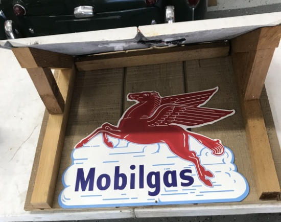 Mobilgas Pegasus led lightup