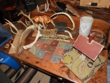 Group of western collectibles including antlers