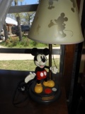 Talking Mickey Mouse lamp w/ action