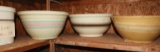 4 crockery bowls including Watt & ovenware