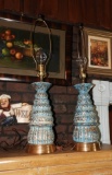 2 lamps