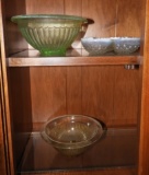 3 collectible glassware bowls