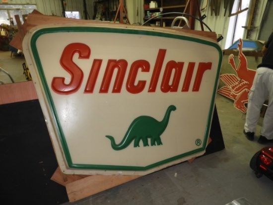 Sinclair plastic sign face w/ dino