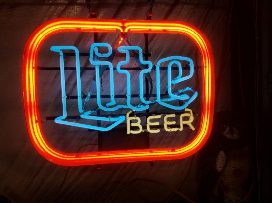 Vintage Lite Beer neon, 21"