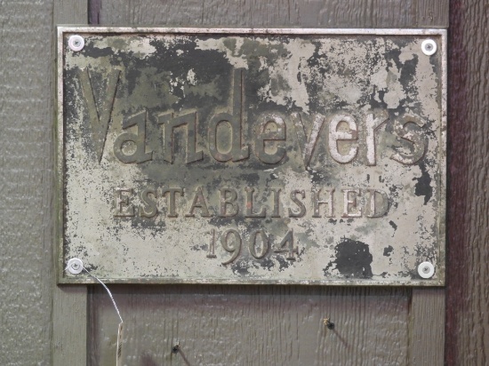 Cast Vandever's sign, 17 1/2"x11"