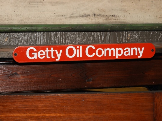 Getty Oil Company SSP excellent condition, 18"x2"