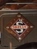 Skelly triangle clock, 22