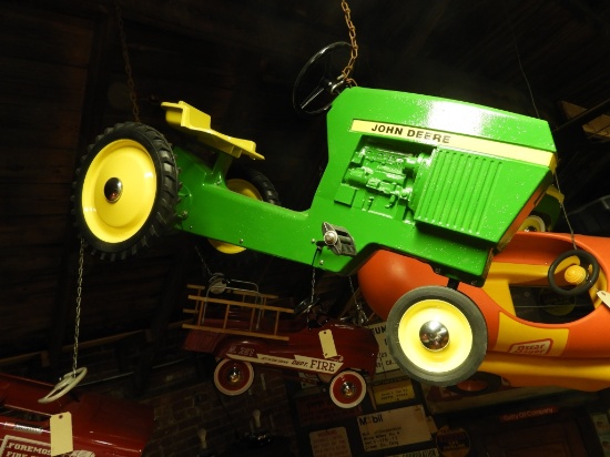 John Deere narrow front pedal tractor