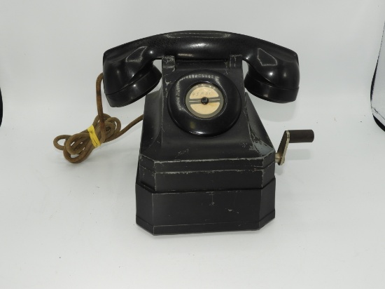 Vintage Stromberg Carlson hand crank phone