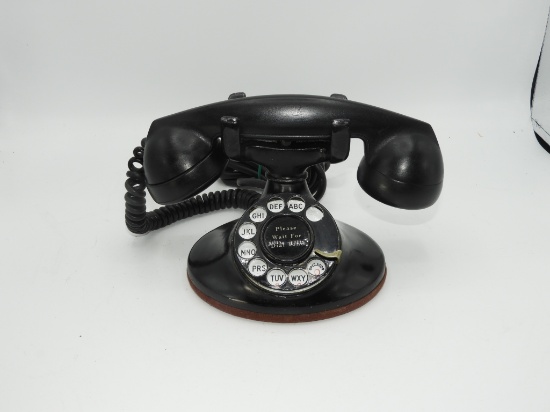Vintage Bell System rotary phone