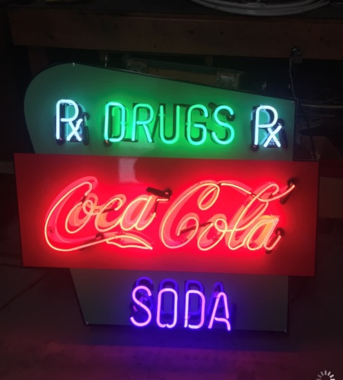 Coca-cola Drugs/Soda SS neon, 40x36x5