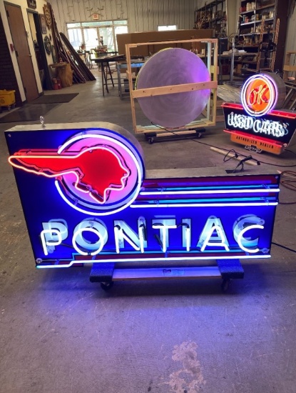 Pontiac neon