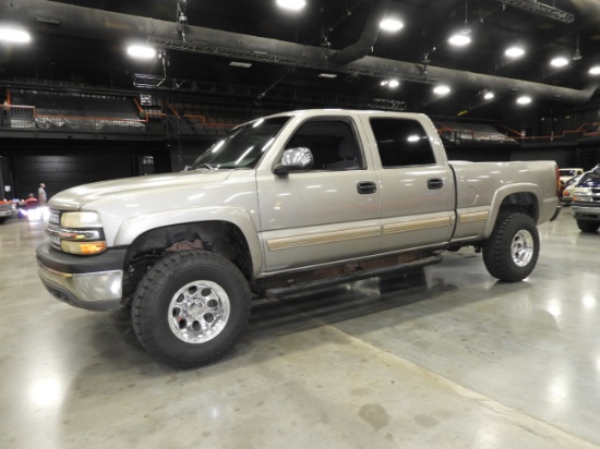 2002 Chevy 1500 Crew Cab  NO RESERVE