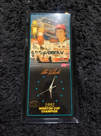Limited edition Hooter/Winston Cup clock