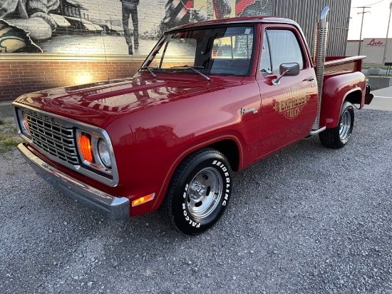 1978 Dodge "LiL Red Express"