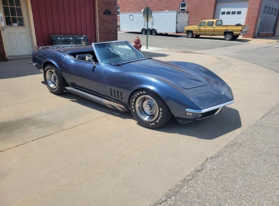 1968 Chevy Corvette Roadster