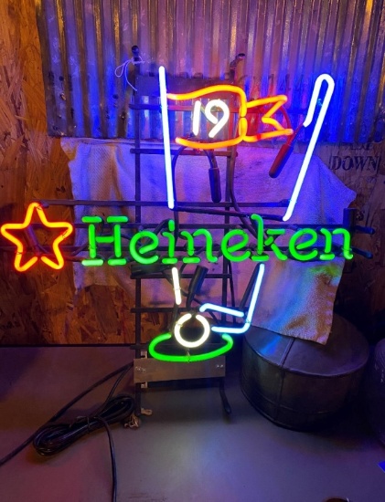 Heineken 19th Hole neon