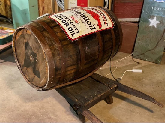 Gargoyle barrel w/ wheel barrow