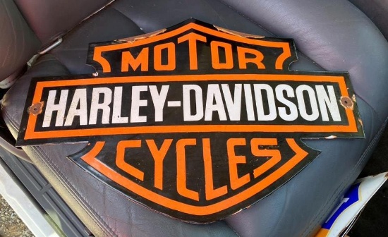 Harley-Davidson SSP die-cut 13x19.5