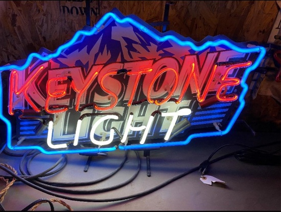 Keystone Light neon, 29x17x6