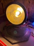 Light made from car headlight and one way disc