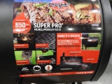 Char-Griller charcoal grill