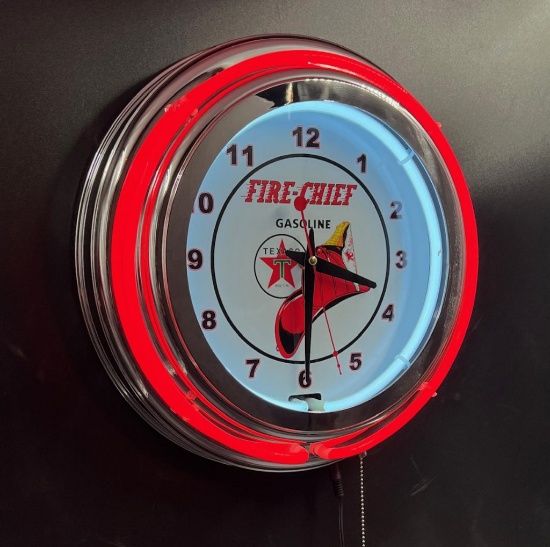 Fire Chief 16" neon clock, great working condition