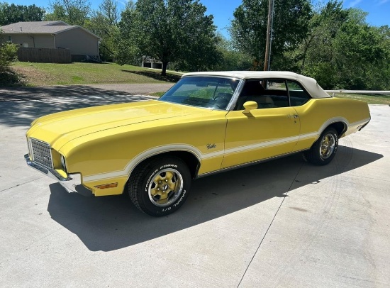 1972 Oldsmobile Cutlass Convertible