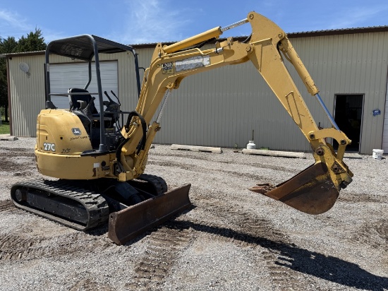 Deere ZTS mini excavator, work ready