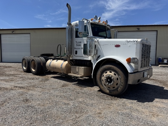 ’06 Peterbilt Day Cab Flight 511, Cat 10 spd